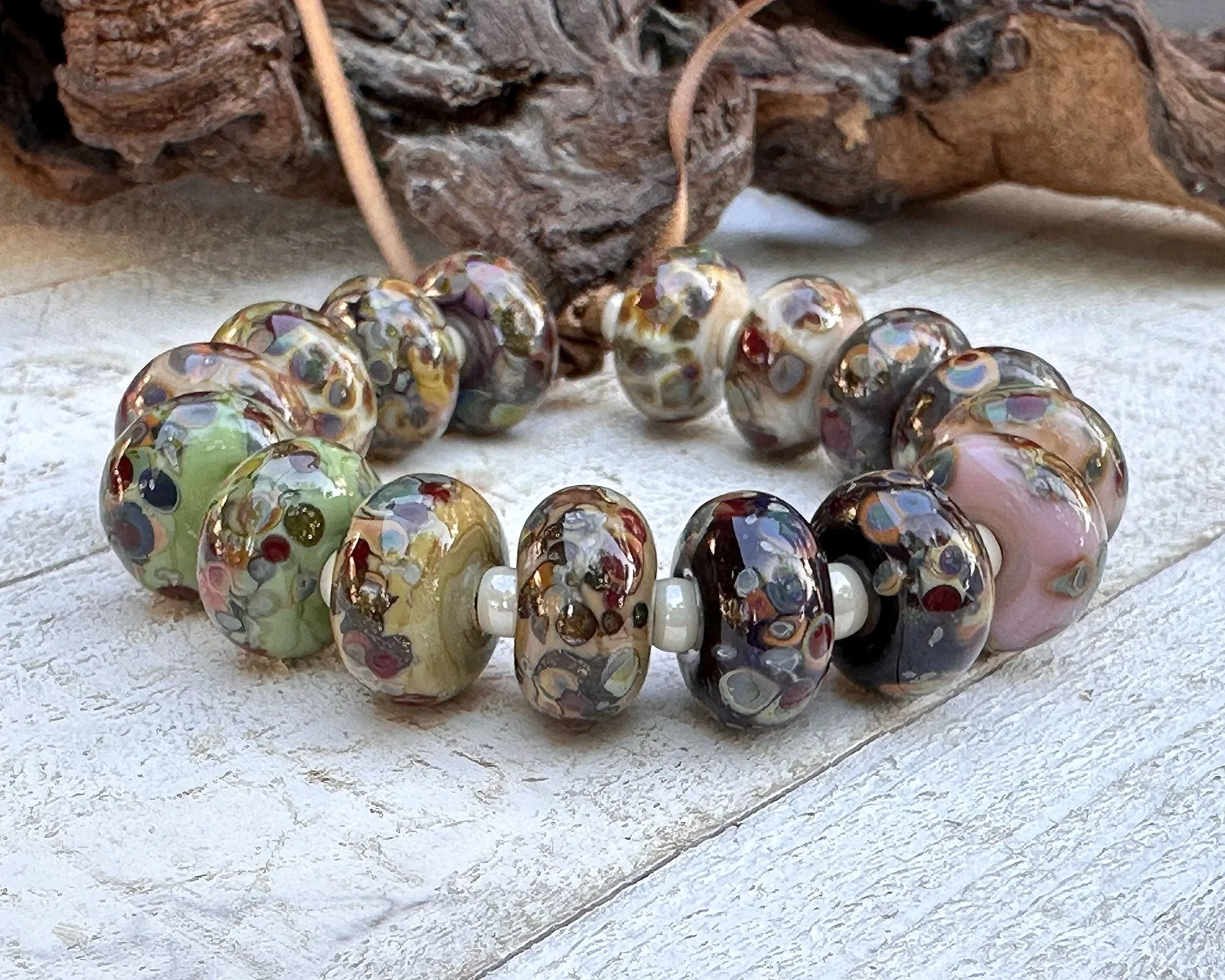 16 Garnet Stone Lampwork Beads Set SRA