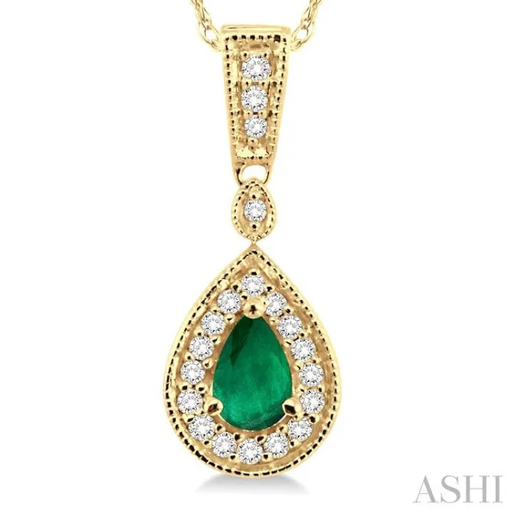 6x4 MM Pear Shape Emerald and 1/6 Ctw Round Cut Diamond Pendant in 14K Yellow Gold with Chain