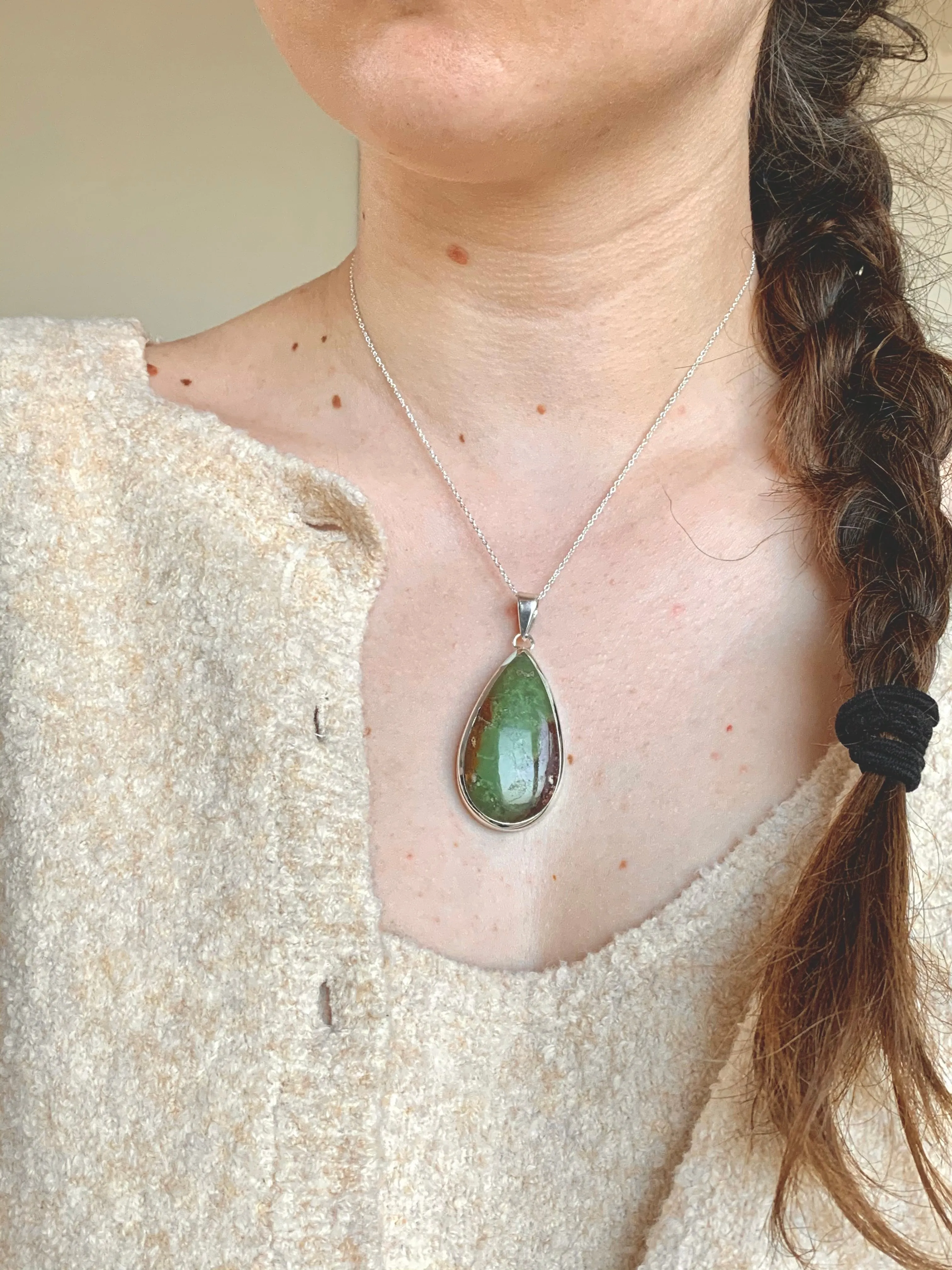 Chrysoprase Naevia Pendant - Large Teardrop