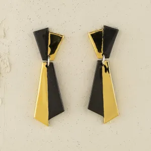 Late Night Drop Black Earrings