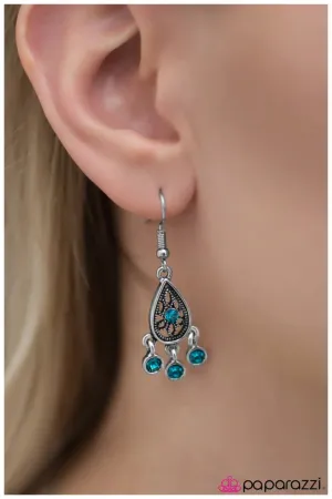 Paparazzi Earring ~ BEAM All You Can BEAM - Blue