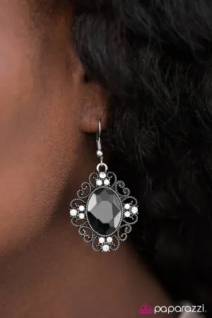 Paparazzi Earring ~ Sicily Sparkle - Black