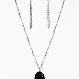 Paparazzi Necklace ~ Definitely Duchess - Black