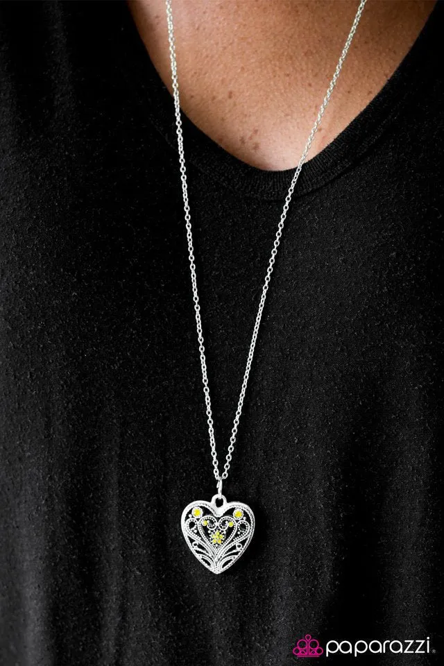 Paparazzi Necklace ~ Wandering Heart - Yellow