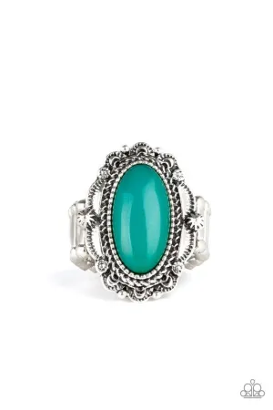 Paparazzi Ring ~ Malibu Majestic - Green