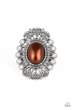 Paparazzi Ring ~ Radiantly Regal - Brown