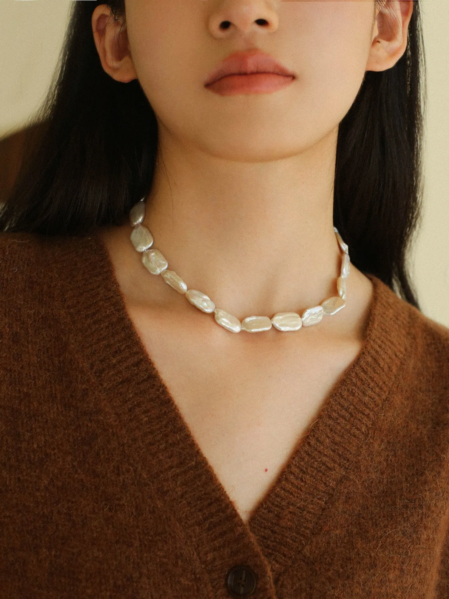 Special Shaped Baroque Pearls Collarbone Necklace