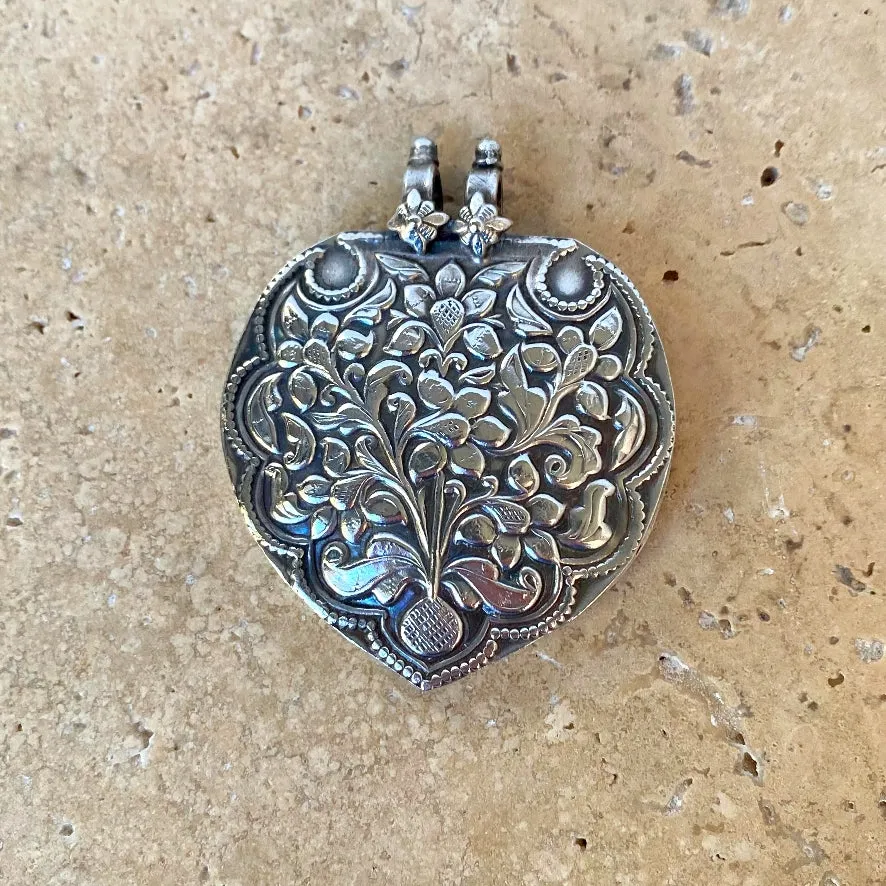 Sterling Silver Blossom Engraved Pendant