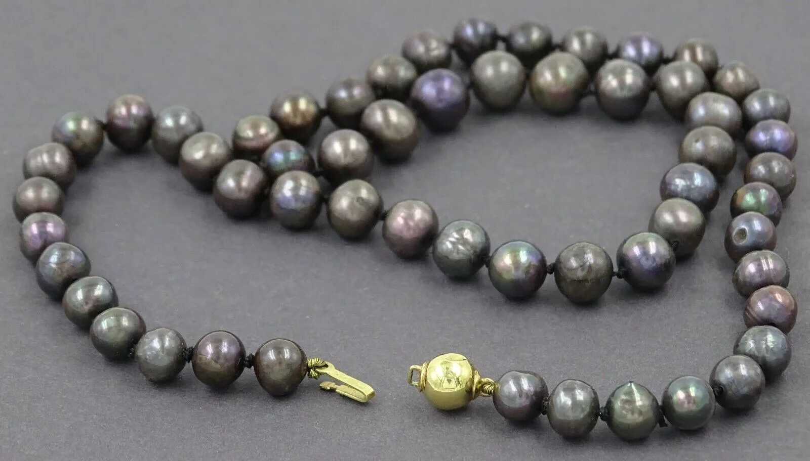 Strand of Black Freshwater PEARLS of Good Lustre with 9ct Yellow Gold Ball Clasp