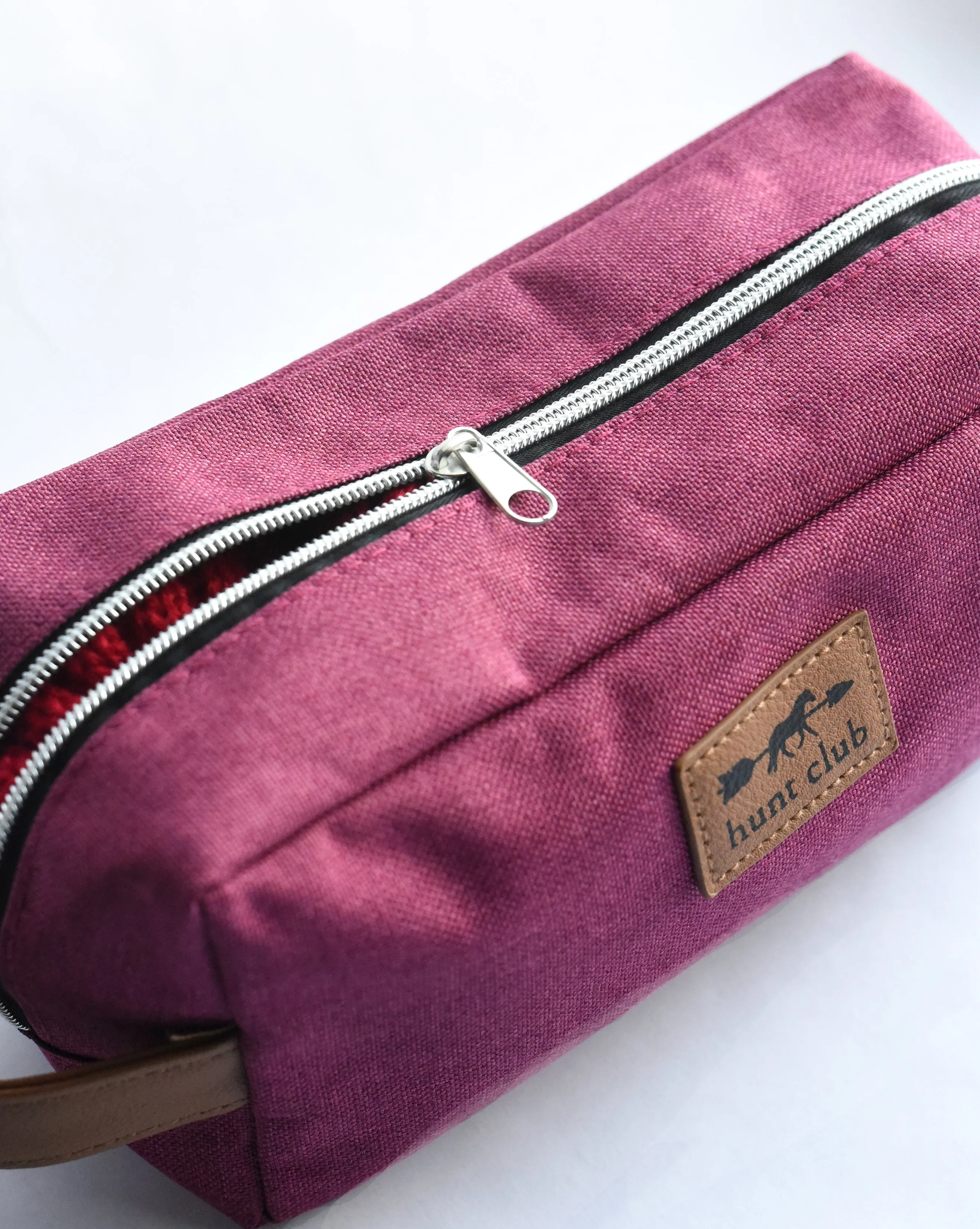 The Showbound Trunk Pouch - Burgundy