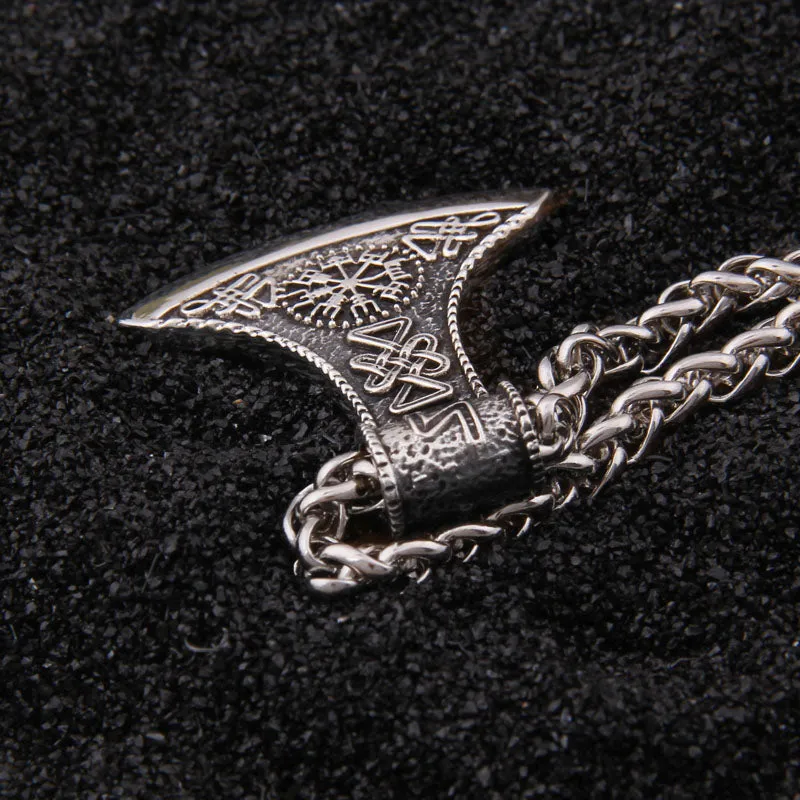 Trendy Silver Axe Pendant Design Men Necklace